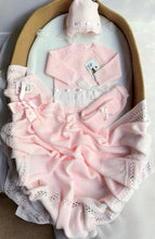 Load image into Gallery viewer, NOVARIA NEWBORN BABY SET