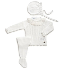 Load image into Gallery viewer, BEANIE CROCHET BABY SET