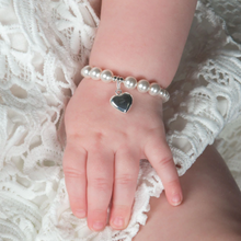 Load image into Gallery viewer, WHITE LUSTER PEARL BRACELET WITH SILVER HEART CHARM