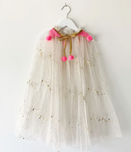 Load image into Gallery viewer, GIRL CAPES