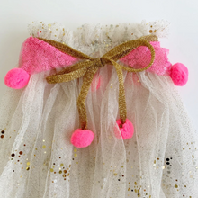 Load image into Gallery viewer, GIRL CAPES