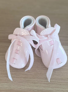 TYRONNIA SHOES