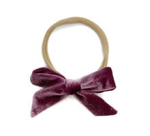 Load image into Gallery viewer, VELVET SOFT HAIRBAND
