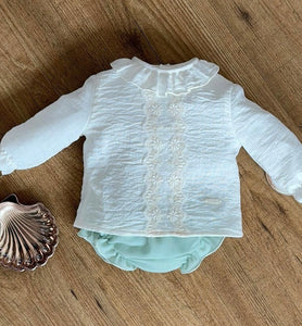Pretty lace sets A