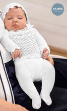 Load image into Gallery viewer, BEANIE CROCHET BABY SET
