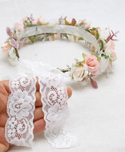 Load image into Gallery viewer, FLORAL CROWN
