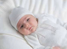 Load image into Gallery viewer, BABY IVORY HAT
