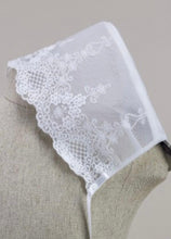 Load image into Gallery viewer, CRISTAL  LACES HAT
