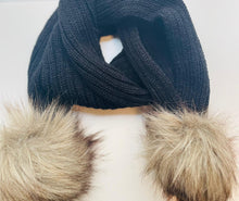 Load image into Gallery viewer, LUDOVICA WINTER SHAWL
