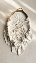 Load image into Gallery viewer, BLOSSOM BLANKET
