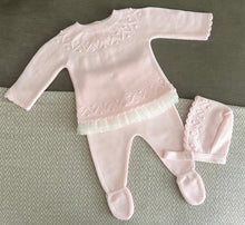 Load image into Gallery viewer, UNIQUE BABYSUIT &amp; HAT SET
