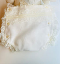 Load image into Gallery viewer, BABY SHORT A
