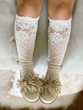 Load image into Gallery viewer, FLORA LACE SOCKS
