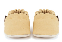 Load image into Gallery viewer, TOM BABY CANVASS SHOES
