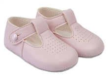 Load image into Gallery viewer, SAMUEL BABY SHOES
