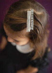 NICE HAIR CLIPS