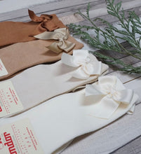 Load image into Gallery viewer, LARISSA LONG SOCKS

