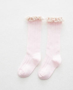 DINARA LACE SOCKS