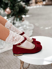 Load image into Gallery viewer, FLORA LACE SOCKS

