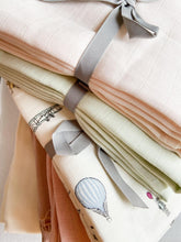 Load image into Gallery viewer, MUSLIN TOWEL
