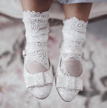 Load image into Gallery viewer, ALICE BABY SOCKS
