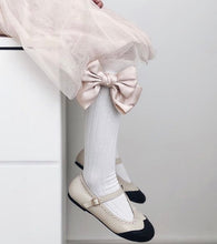 Load image into Gallery viewer, KIRA LONG SOCKS
